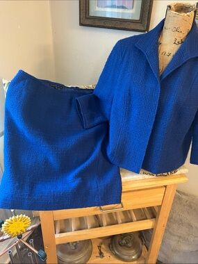 Lafayette 148 New York Cobalt Blue Two-Piece Skirt Set Sexy Vintage!! J 14 S 12